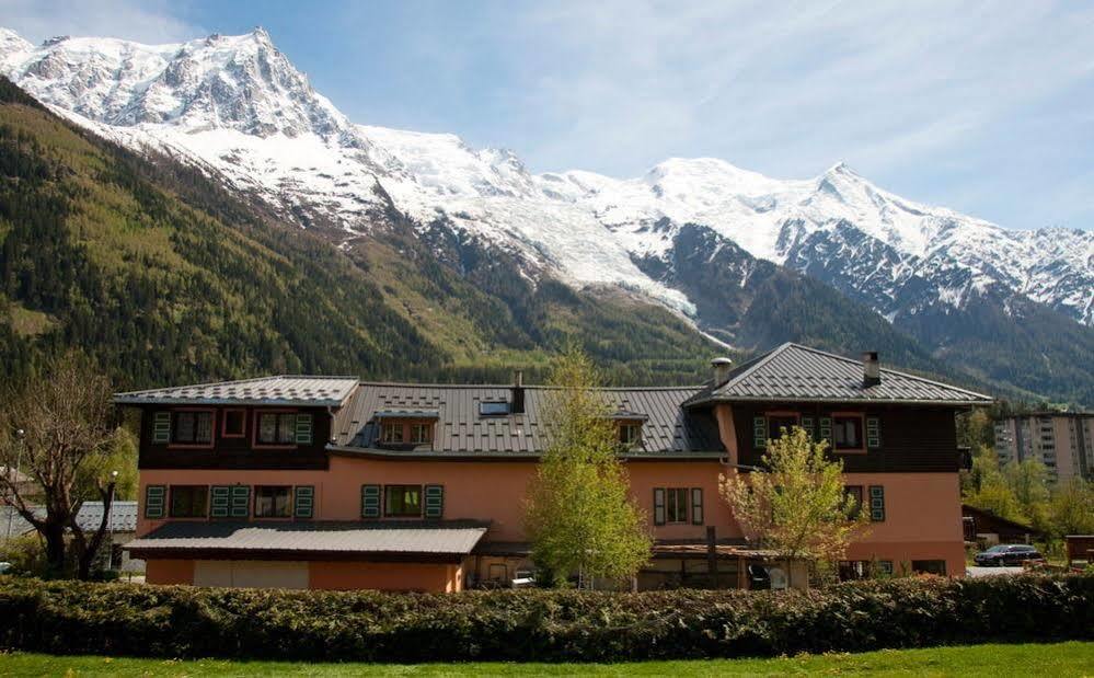 La Chaumiere Mountain Lodge Шамоні Екстер'єр фото